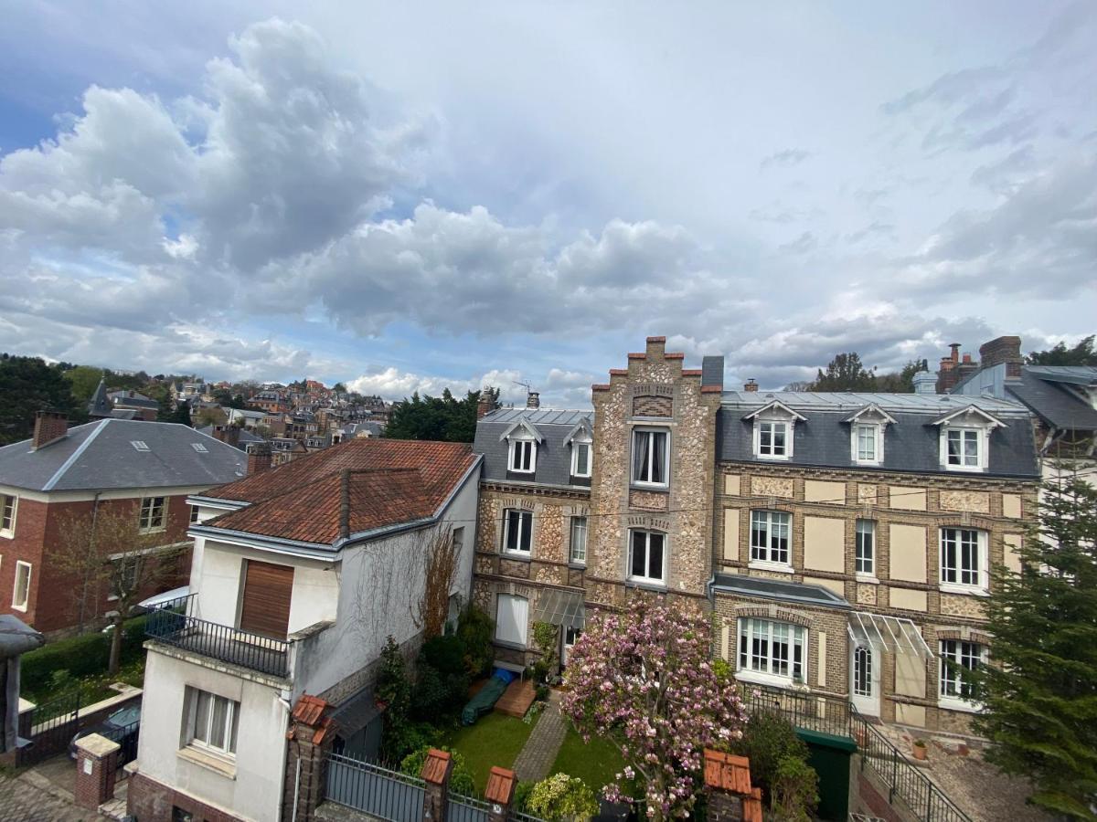 Petit Studio Calme Et Agreable Proche Gare Appartement Rouen Buitenkant foto